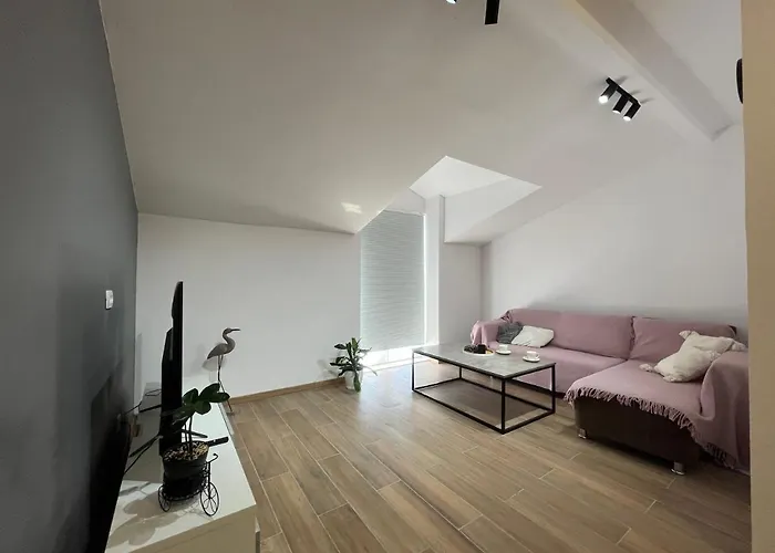 Calypso Апартаменти Трогір